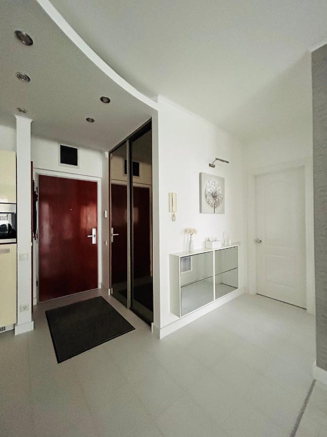 Marina Bay Apartman Budapest Exteriör bild